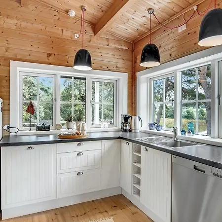 One-bedroom With View 02 בית נופש *